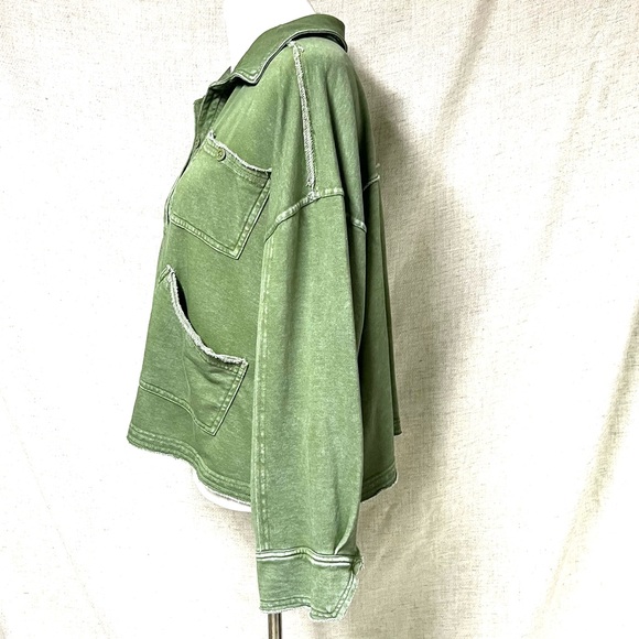 Daily practice jacket - Picture 2 of 5